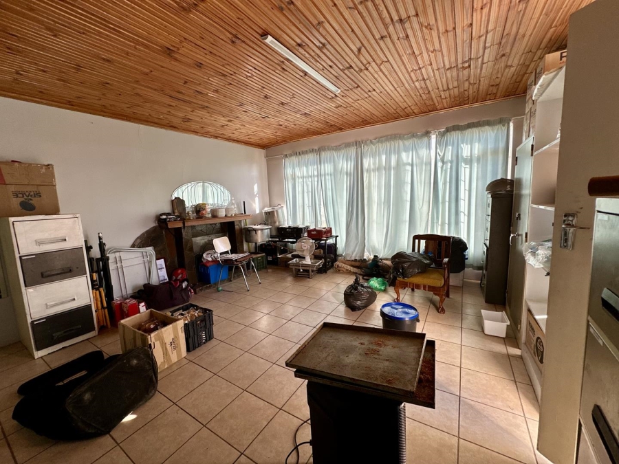 9 Bedroom Property for Sale in Bloemspruit Free State
